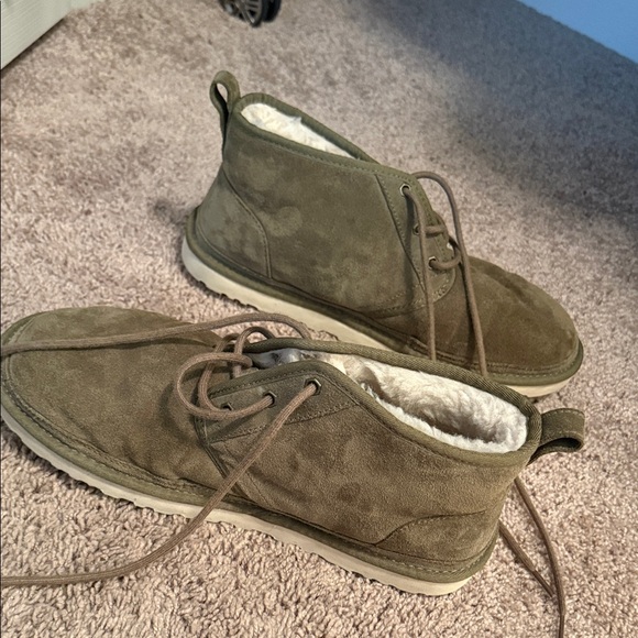 UGG Men's Tan Suede Boots - Picture 5 of 5